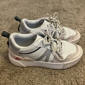 Lacoste L002 Womens Sneakers Size 7.5 Leather Mesh White Casual Shoes